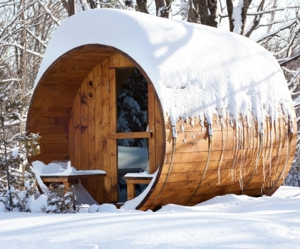 NAT 6' Four Person Nordic Pine Outdoor Barrel Sauna
